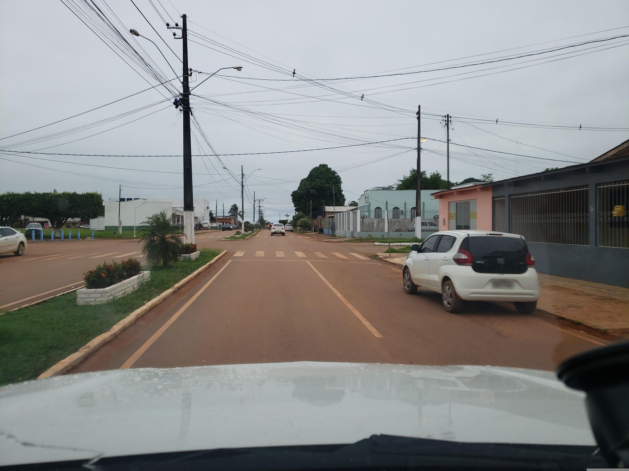 Vista da rua do Ofício do Registro Civil das Pessoas Naturais / Ofício do Registro de Imóveis / Ofício do Registro de Títulos e Documentos e das Pessoas Jurídicas / Tabelionato de Notas /tabelionato de Protesto de Títulos em Acrelândia/AC