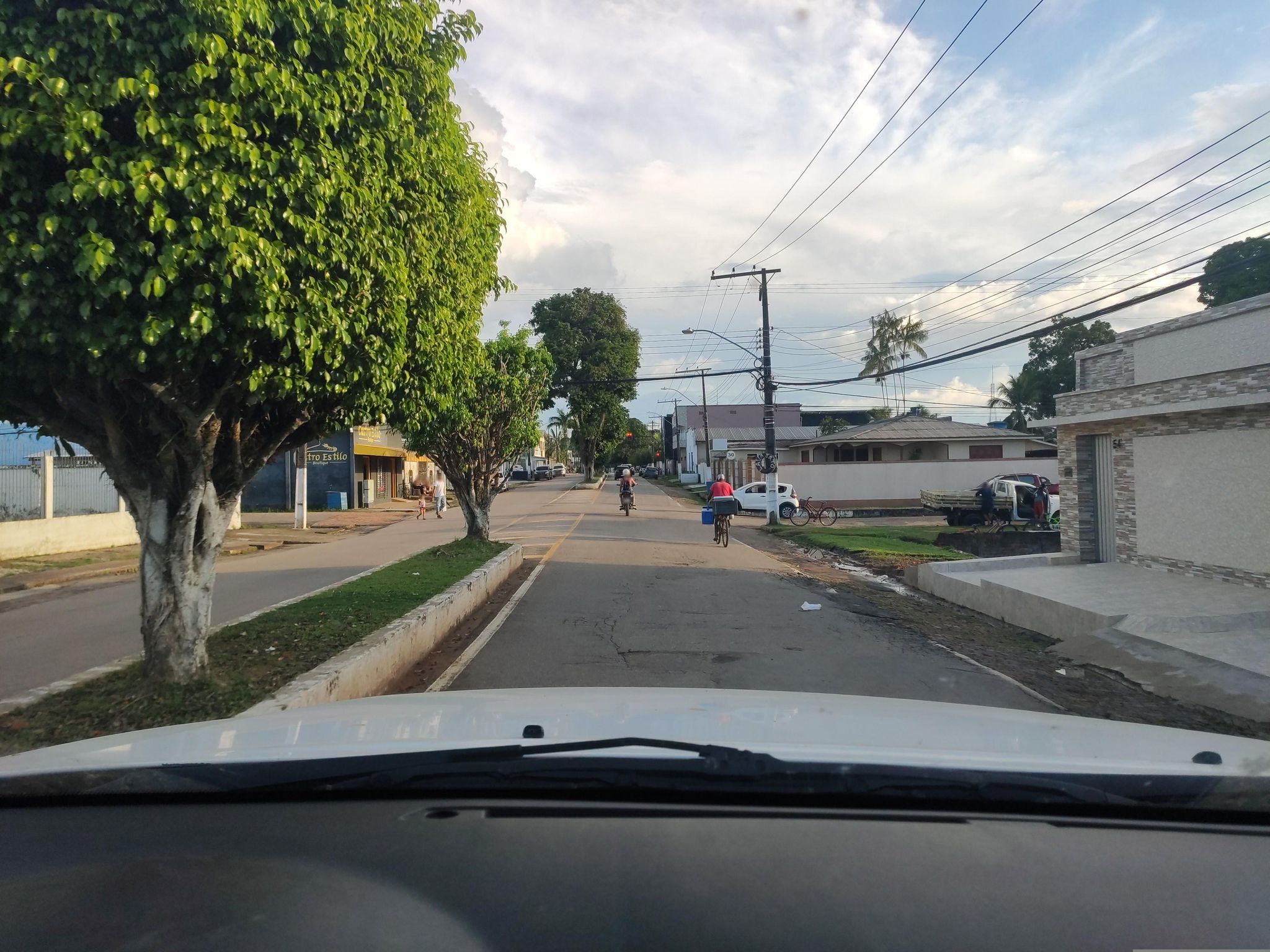 Vista da rua do Ofício do Registro Civil das Pessoas Naturais / Ofício do Registro de Imóveis / Ofício do Registro de Títulos e Documentos e das Pessoas Jurídicas / Tabelionato de Notas /tabelionato de Protesto de Títulos em Feijó/AC