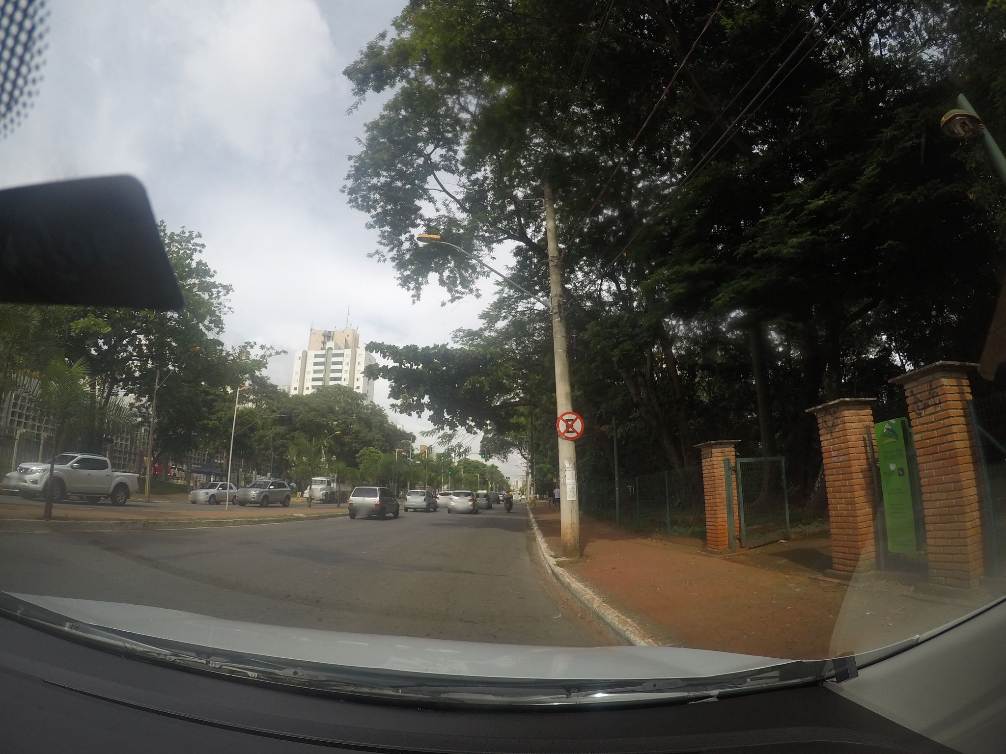Vista da rua do Tabelionato de Notas, de Protestos de Títulos, Tabelionato e Oficialato de Registros de Contratos Marítimos, de Registro de Imóveis, de Registro de Títulos e Documentos, Civil das Pessoas Jurídicas, Civil das Pessoas Naturais e de Interdições e Tutelas, Com Reserva do Registro Civil, Até a Vacância em Britânia/GO