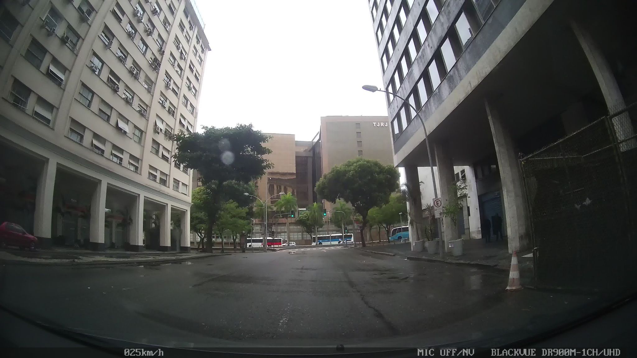 Vista da rua do Capital 09 Of de Reg Geral de Imoveis em Rio de Janeiro/RJ