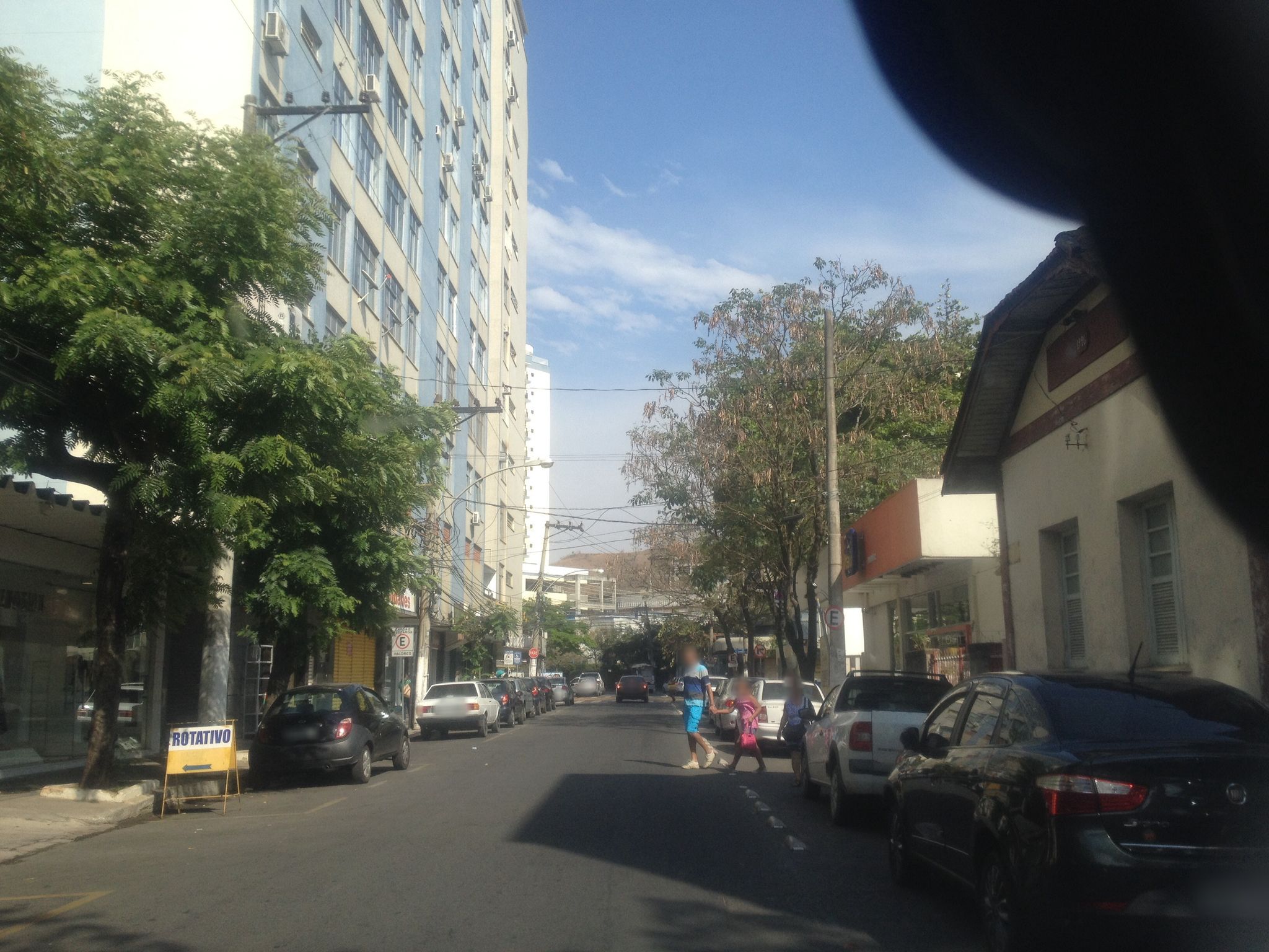 Vista da rua do Tres Rios 01 Of de Justica em Três Rios/RJ